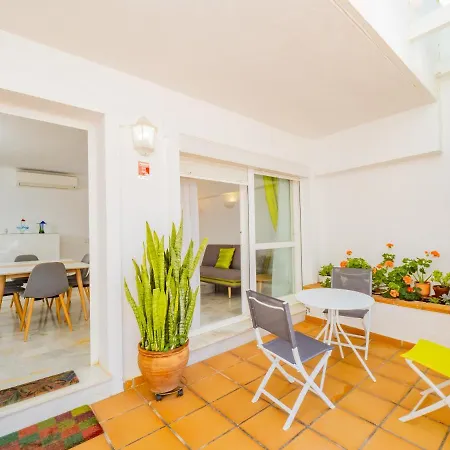 בית נופש Cubo's Rubi Townhouse